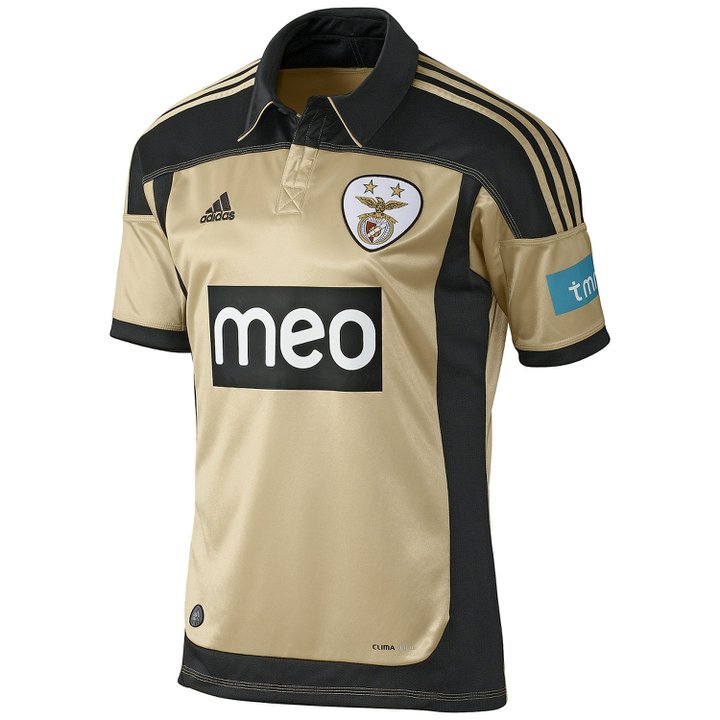 [ABC do Norte] Bar do Norte - Página 39 Benfica-novo-equipamento-secundario-2011-2012-kit_Aposta-X