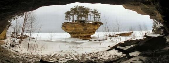      ...  Beautiful_turnip_rock_lake_huron11