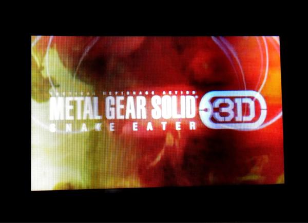 Dê uma espiada na provável tela inicial de Metal Gear Solid: Snake Eater 3D (3DS) Metal_gear_solid_snake_eater_3d_screen2