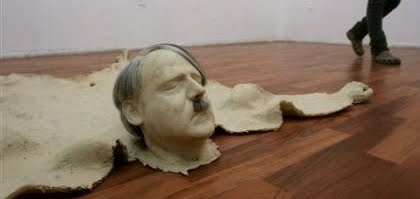 Mátame, camión! (El Tópic de la Taxidermia Chunga) - Página 11 Alfonbra-de-hitler