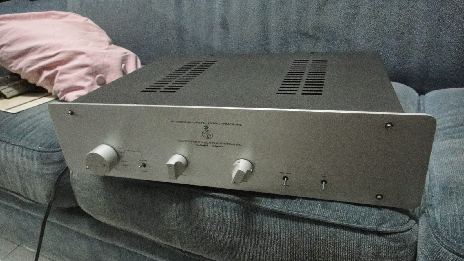 Counterpoint SA-1000 hybrid preamplifier SOLD DSC04445