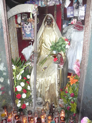 Paraísos Perdidos Santa-muerte1