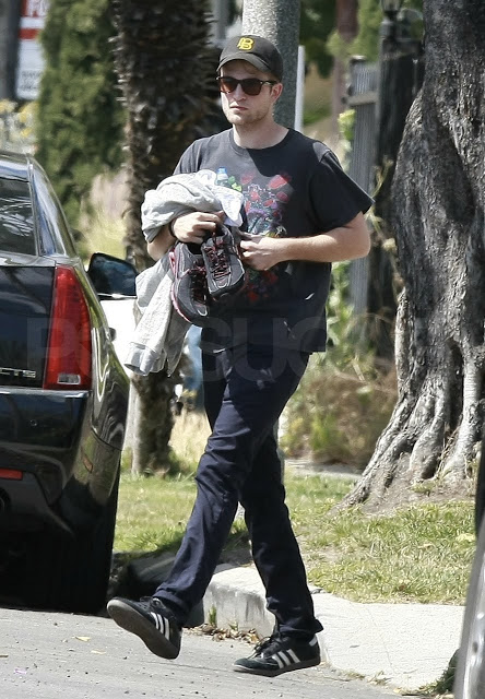 Robert pattinson ... que haces en el gym ?? 0088exss