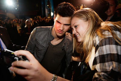 nuevas fotos de kristen y taylor en luna park °°° Ses11