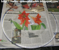 Bajoplato con decoupage y craquelado de la web (paso a paso) Decoupage-recortar-serville