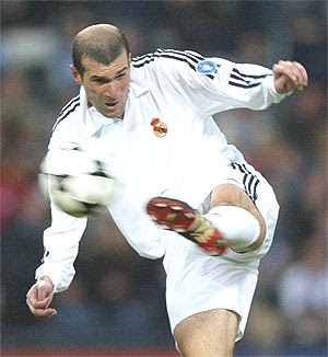 REAL MADRIDDDDDDDDDDDDDDDDDDDDDDDDDDD Zidane_gol_leverkusen