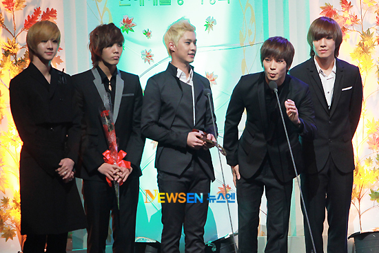 MBLAQ News - Page 4 201010231944101001_1