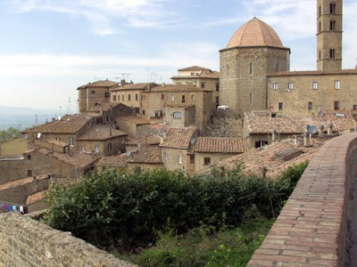 Volterra, Italia. Volterra%2520