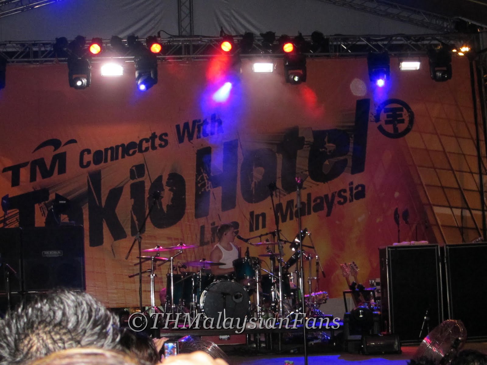 imagenes del concierto en kuala lumpur IMG_0576