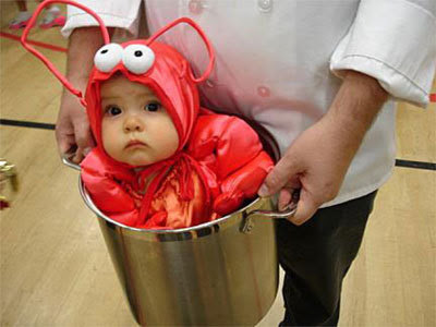 سجل حضورك في القسم بصـوره طفـل - صفحة 2 Funny-baby-costume