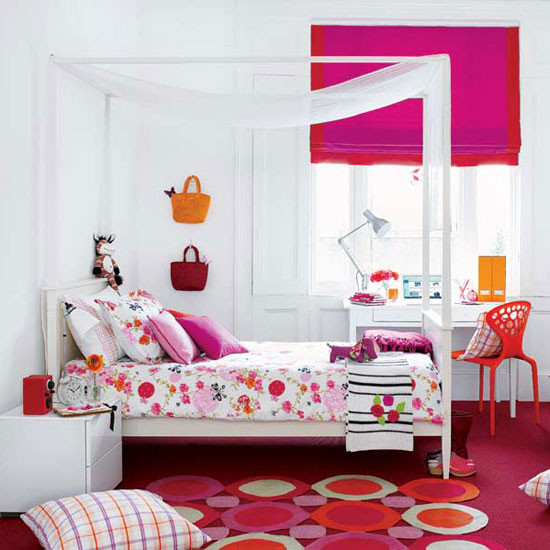 غرف نوم للبنوتات  Girls-bedroom-furniture