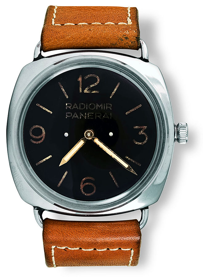 Revue Panerai PAM 210 : Back to Basics  P.-3646