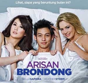 Arisan Brondong 2010 DVDrip Arisan-brondong-bikini-bella-saphira