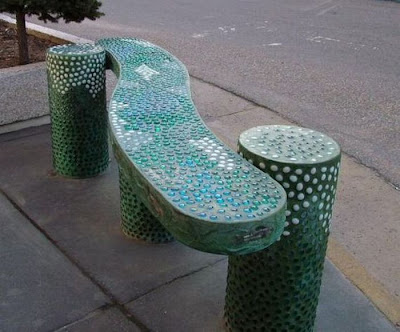 كراسى مش عاديه ..اشى خيال ياناس Creative_Benches_14