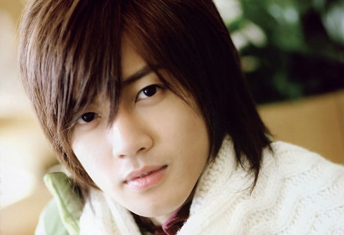 Parecidos entre famosos  Kim_Hyun_Joong_Image