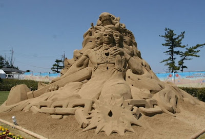 மணல் சிற்பங்கள்  World-Sand-Sculpture-Festival-16