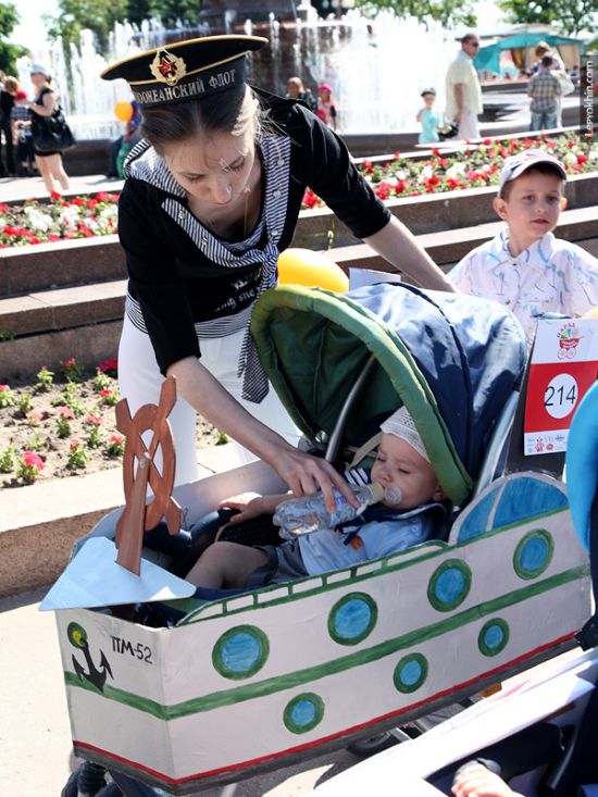 عربات أطفال عجيبه‎ Unusual-baby-carriages-02