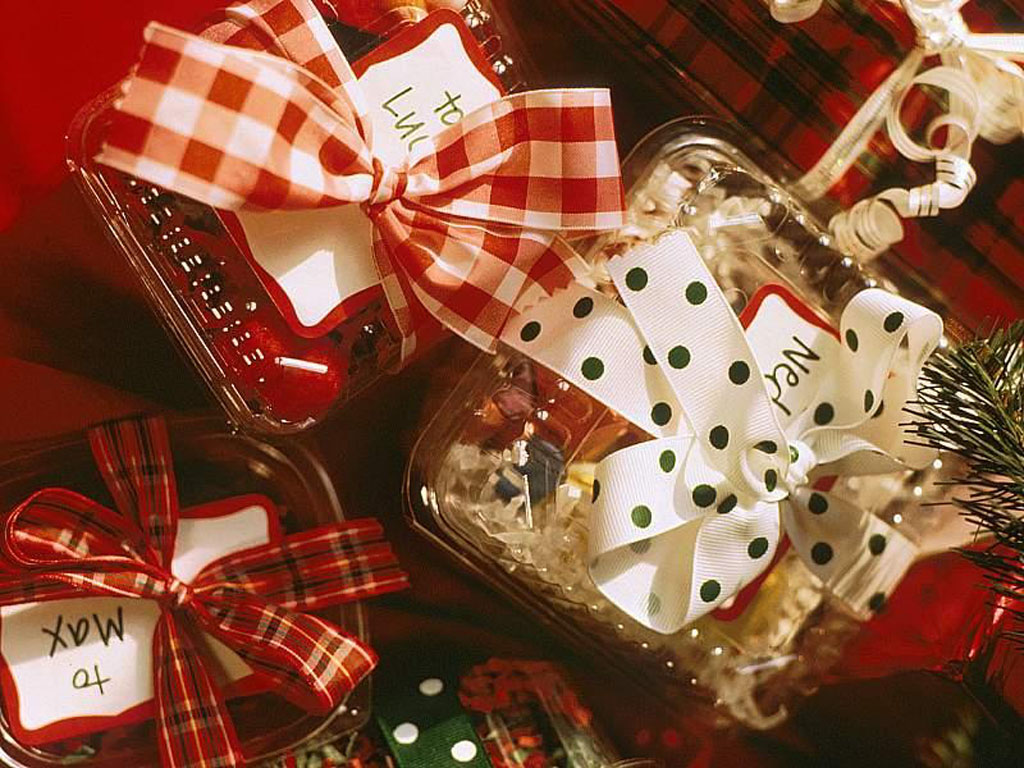 Sinh nhật Nữ Sát Thủ Đây Christmas_gifts