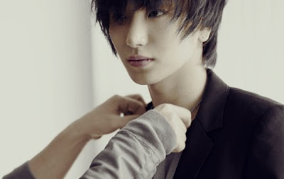 Info: Super Junior Leeteuk