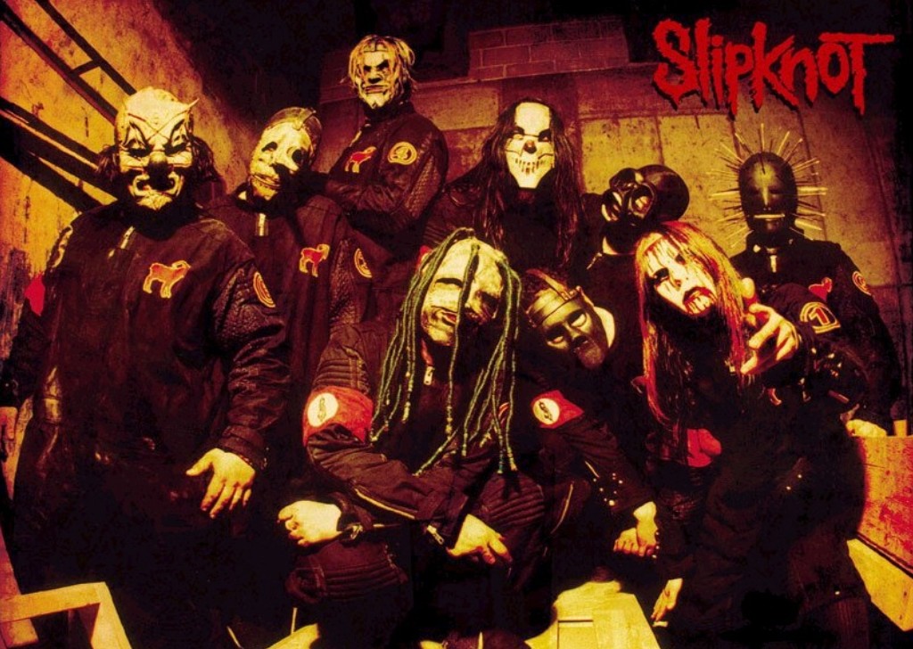 ¿Cual son tus grupos o artistas favorito? Slipknot_-_IOWA