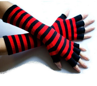 كفوف روووووووووووعه  Red-striped-long-gloves8