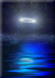 هل تخفى المحيطات لقواعد مخلوقات غريبة Underwater_ufo-reflect