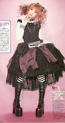 Punk lolita E68E83E79E840014jpg_Thumbnail1