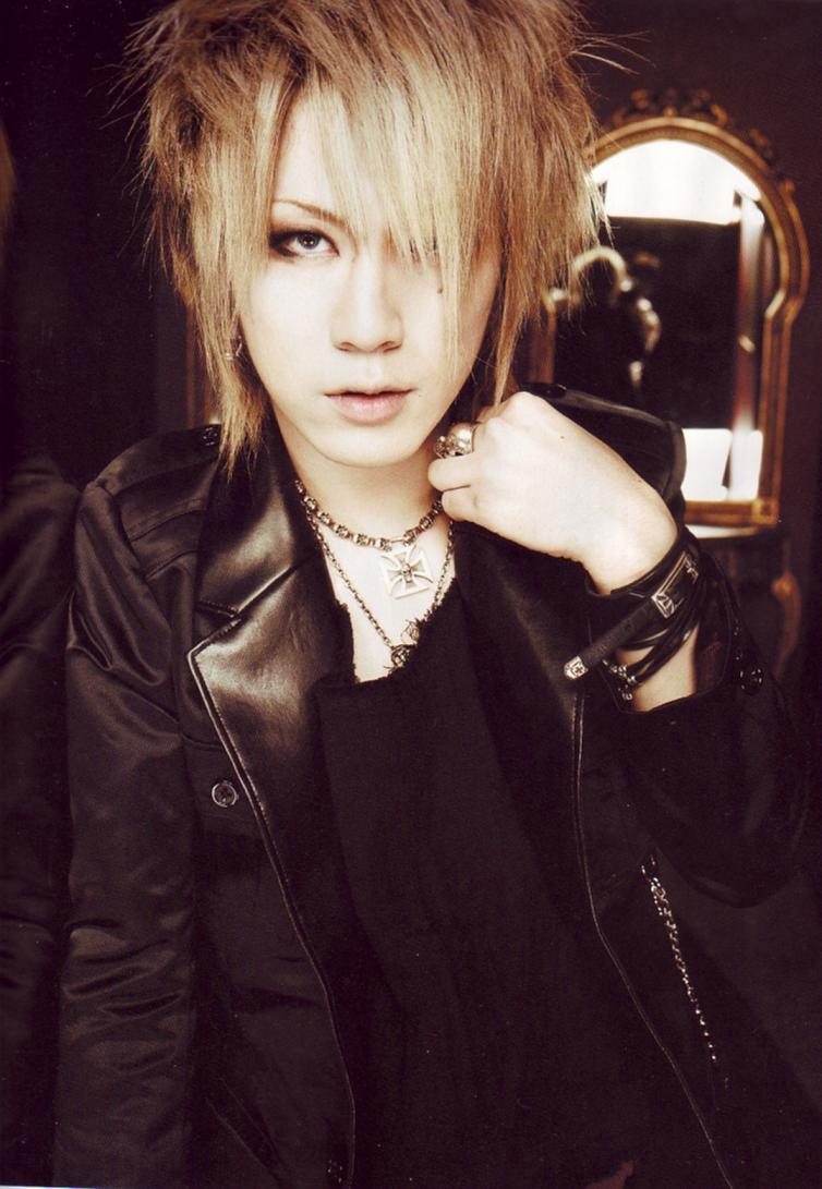 Ruki //Loveless// Ruki946ye