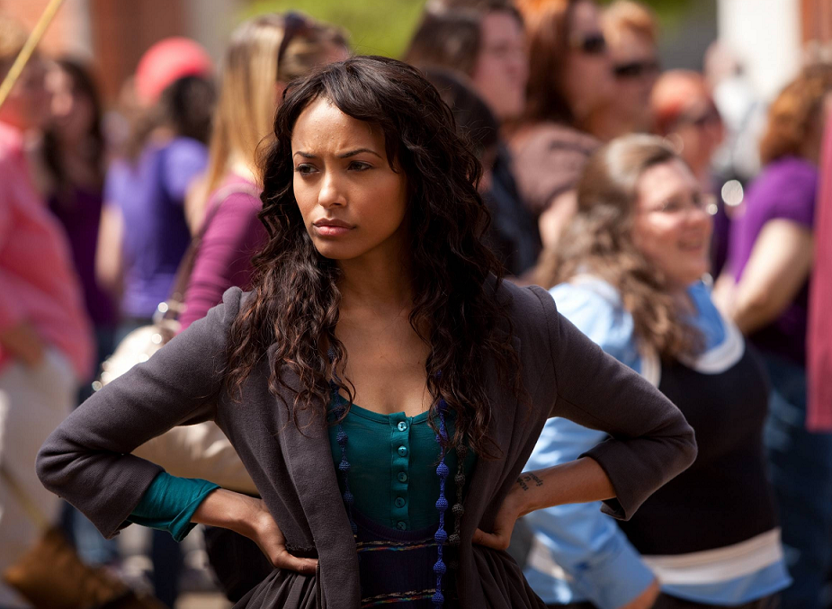 Bennett House - Página 3 Vampire-diaries-founders-day-promo-pics-2