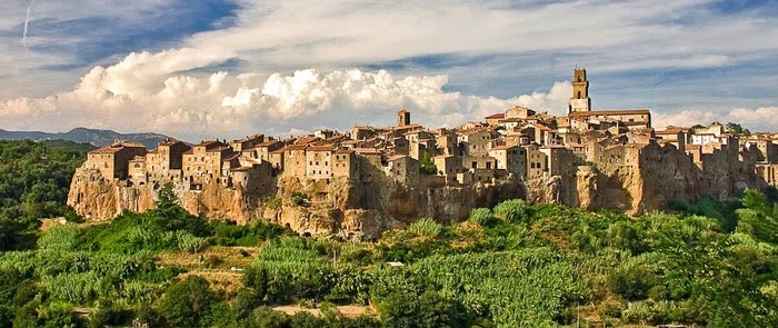 Lugares mágicos que te gustaría visitar Pitigliano_toscana_6