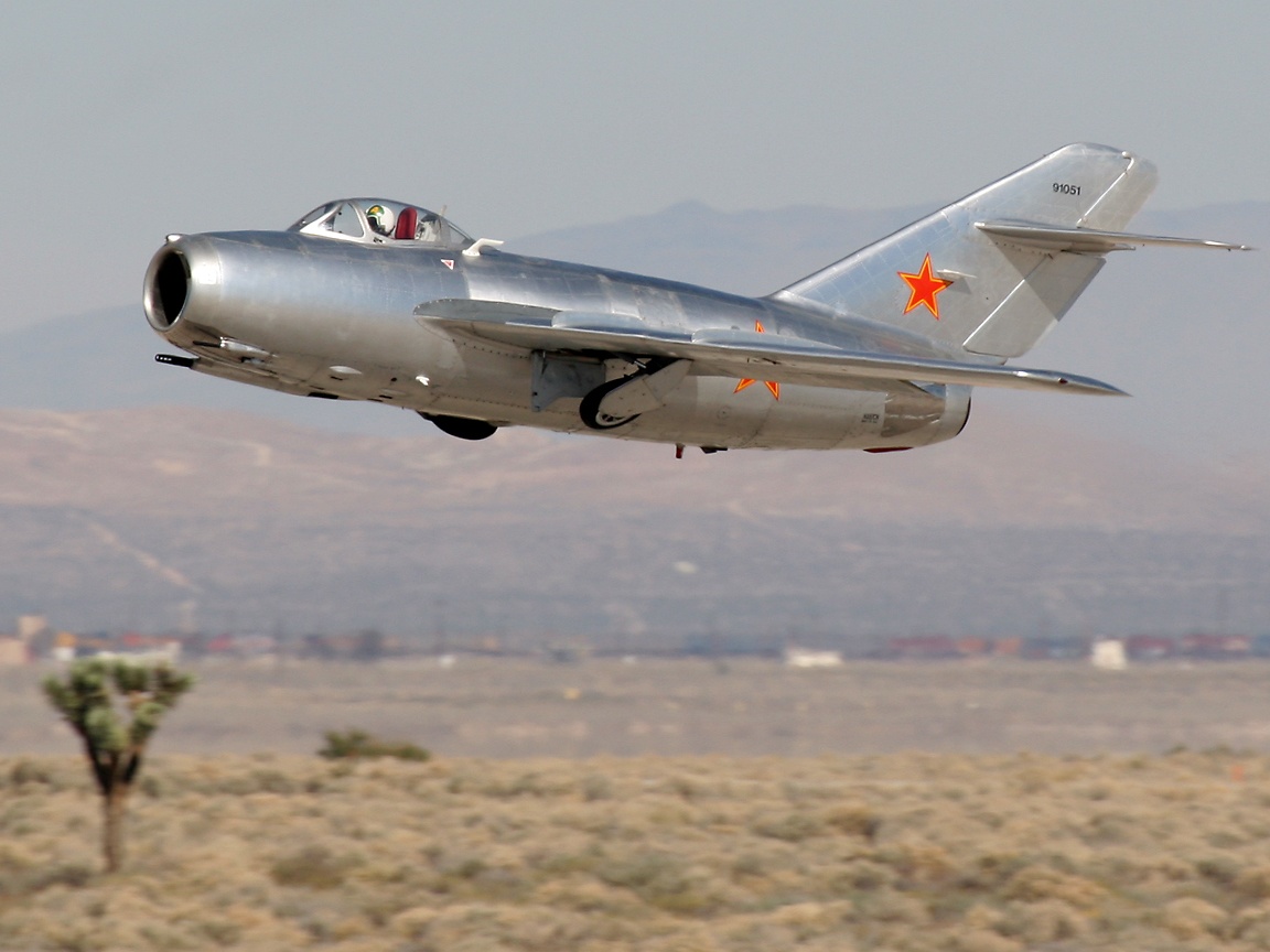 Norcorea Mig15Takeoff05