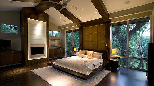 Spavaća soba Master-bedroom-wood-flooring