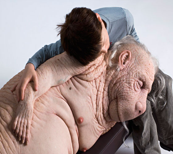 வினோதமான படங்கள்  Sculptures_by_Patricia_Piccinini34