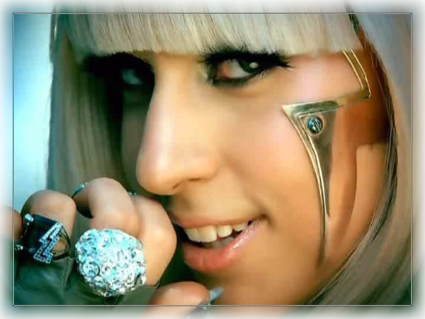 تقرير عن ليدي غاغا Lady-gaga-poker-face-glam-as-you-radio-mix