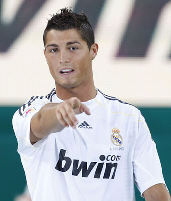 صور جميله جداا ل كرستيانو رونالدو Cristiano%20Ronaldo%20Real%20Madrid%20-%20CR9%20-%20Pictures%204