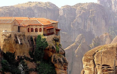 Coolest Monasteries around the world Meteora-greece5