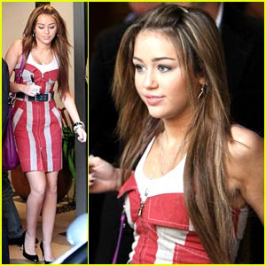 Miley Cyrus Miley-cyrus-candy-stripe-sweet