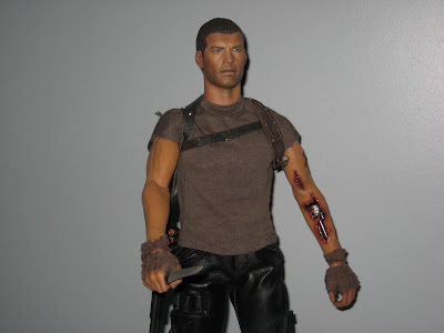 Terminator Salvation "Marcus Wright" 1/6 scale figure by HOT TOYS 13