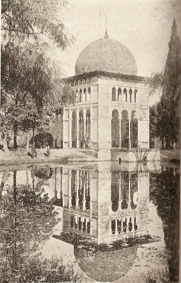 La fuente egipcia del parque del Retiro Retiro%2Bpabell%C3%B3n%2B%C3%A1rabe