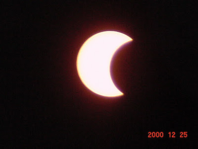 Solar Eclipse - Amazing Photos... DavidAbbou_solar_eclipse