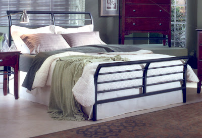       Georgetown-contemporarybed