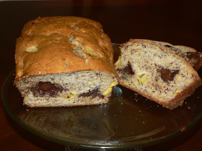 Gâteau au bananes et chocolat de Johanne (émission le goût de Louis) P1120673