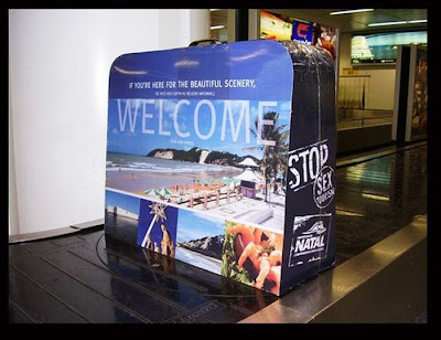 Ide Kreatif Di Bandara Bray!!! Best-airport-ads-16