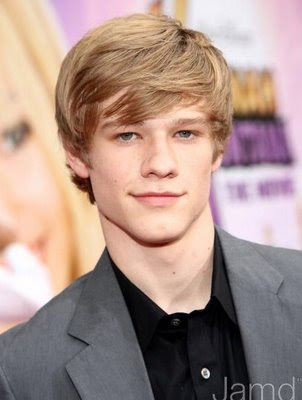 °.Aaron.°. LucasTill16