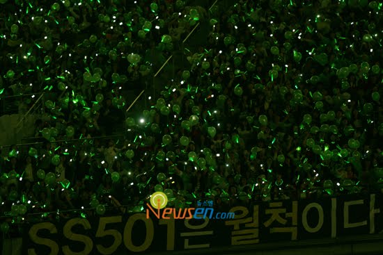 SS501 Fan Club   - صفحة 2 201005222133381002_1