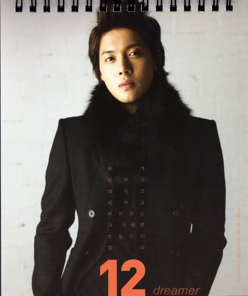 Hyun Joong  calendario Hotsun 2011  12