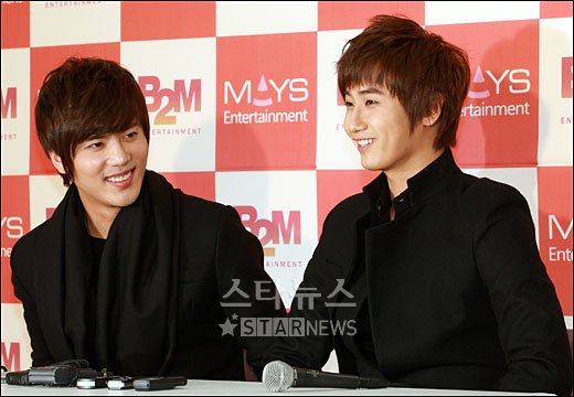 Kyu Jong & Young Saeng AND STORY IN SEOUL conferencia de prensa 16