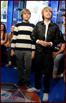 Karışık DyLan and Cole Fotoğrafları Dylan-and-cole-sprouse