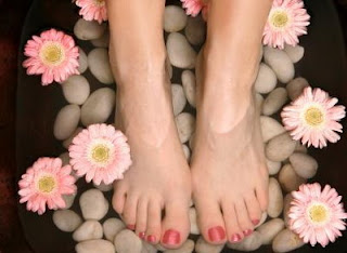 மொழு மொழு பாதங்களுக்கு Beautiful_feet