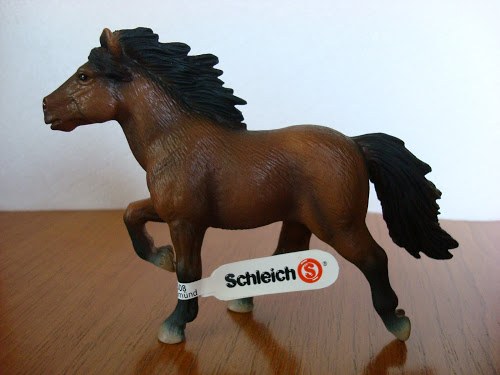 Wildheart's Schleich additions - Page 2 DSC03341